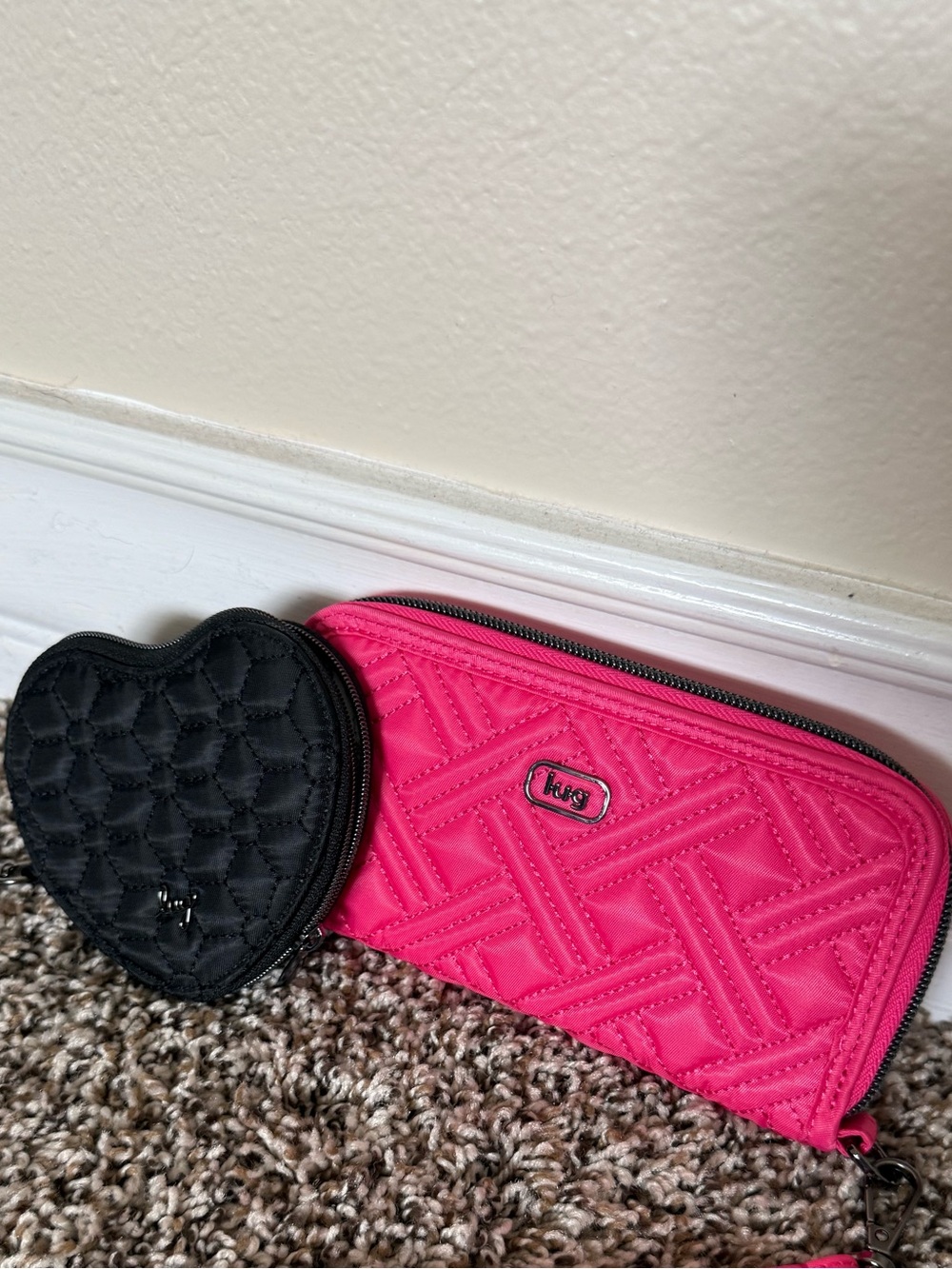 Lug Whirly Wallet and Heart Coin Pouch